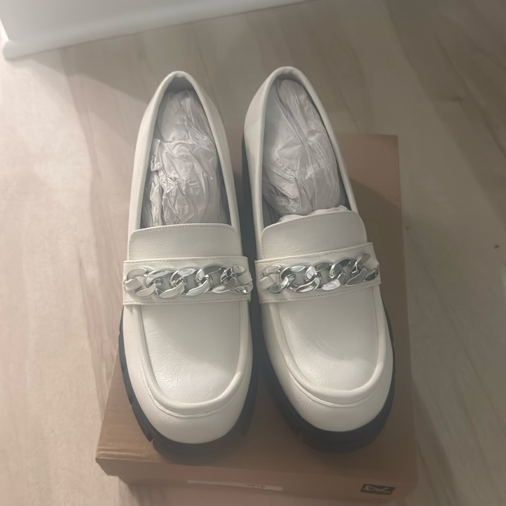 Dirty Laundry loafers